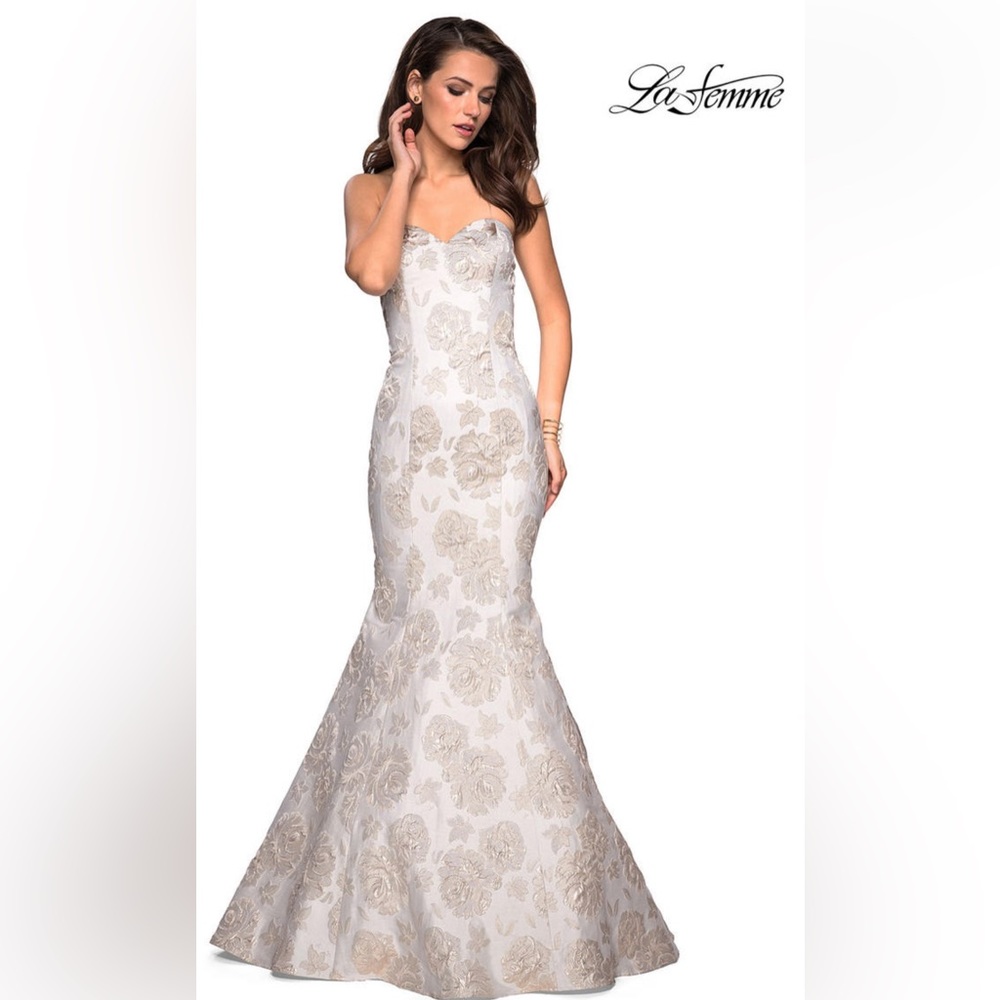 La Femme Floral Strapless Mermaid Gown Size 00 NWT